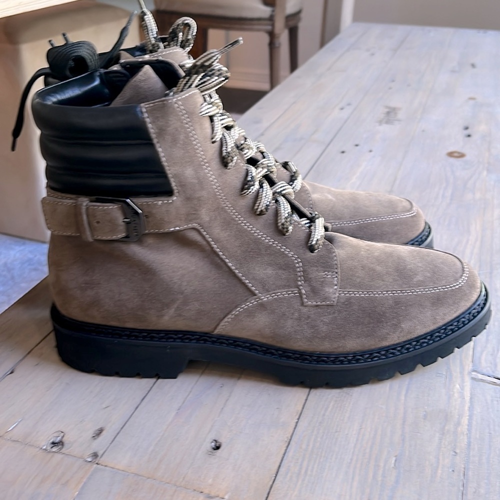 Aquatalia Mayra Weatherproof Lace Up Suede Ankle Lug Lace Up Moto Boots Size 11 - Picture 5 of 13